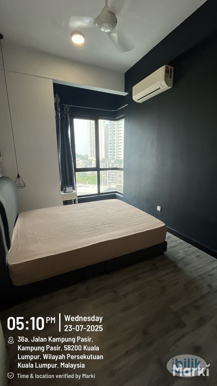 Next to KTM Petaling Middle Room at D'Sands Residence, Old Klang Road - Image 3