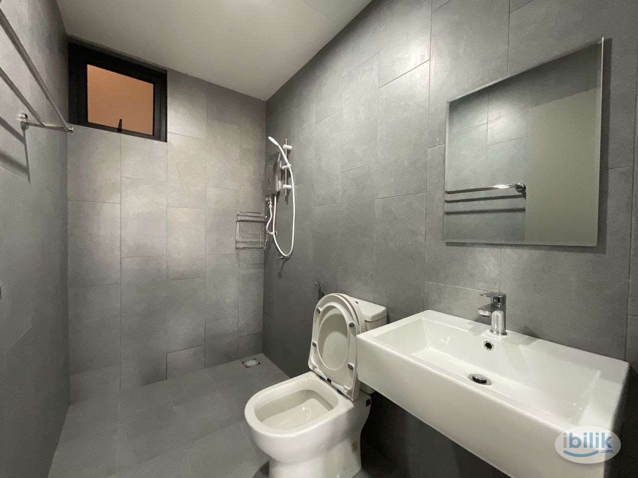Small room non sharing at M Vertica Cheras. Sept move in. Short walk LRT/MRT Maluri. near TRX/Pavillion/Sunway Villocity - Image 2