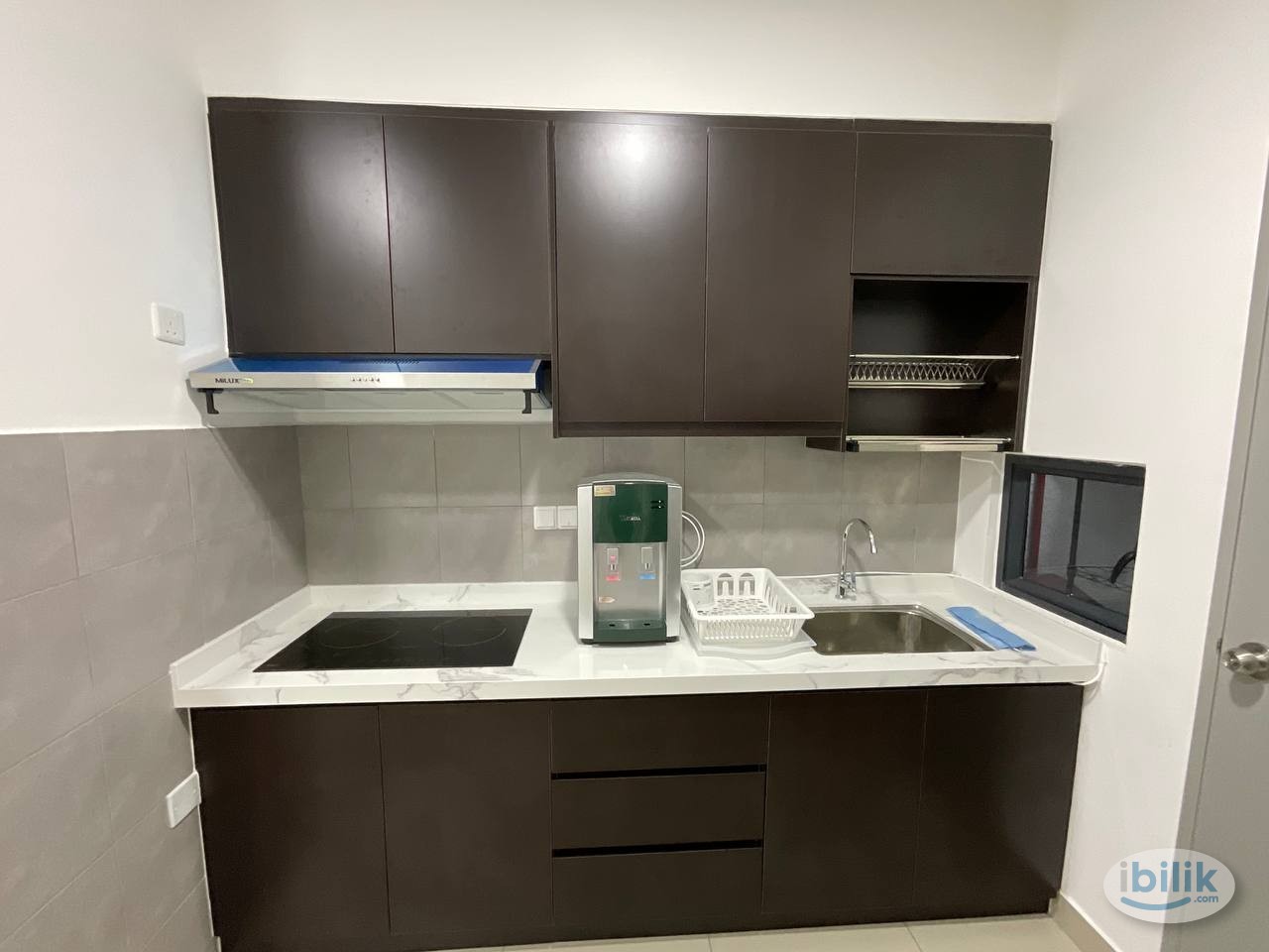 Small room non sharing at M Vertica Cheras. Sept move in. Short walk LRT/MRT Maluri. near TRX/Pavillion/Sunway Villocity - Image 4