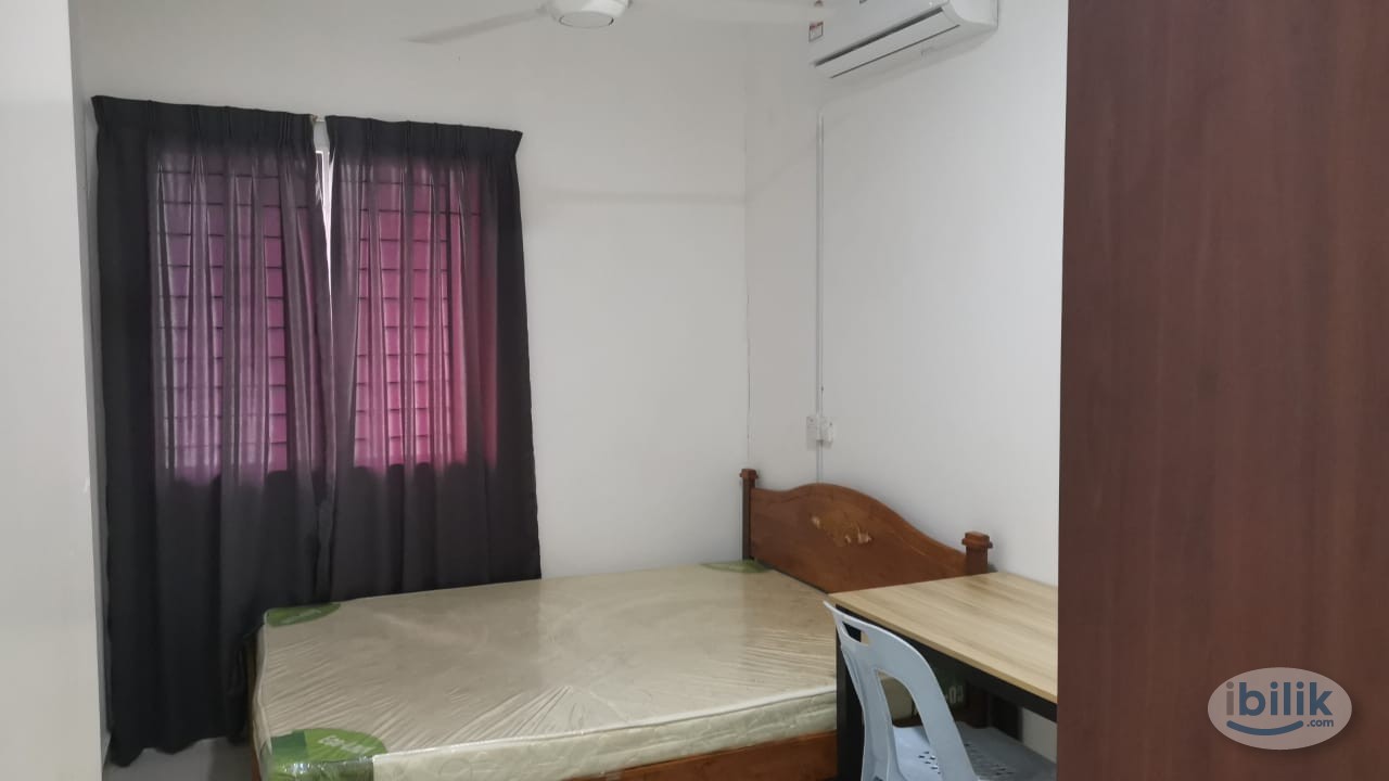 Middle Room at Seri Jati, Setia Alam - Image 1