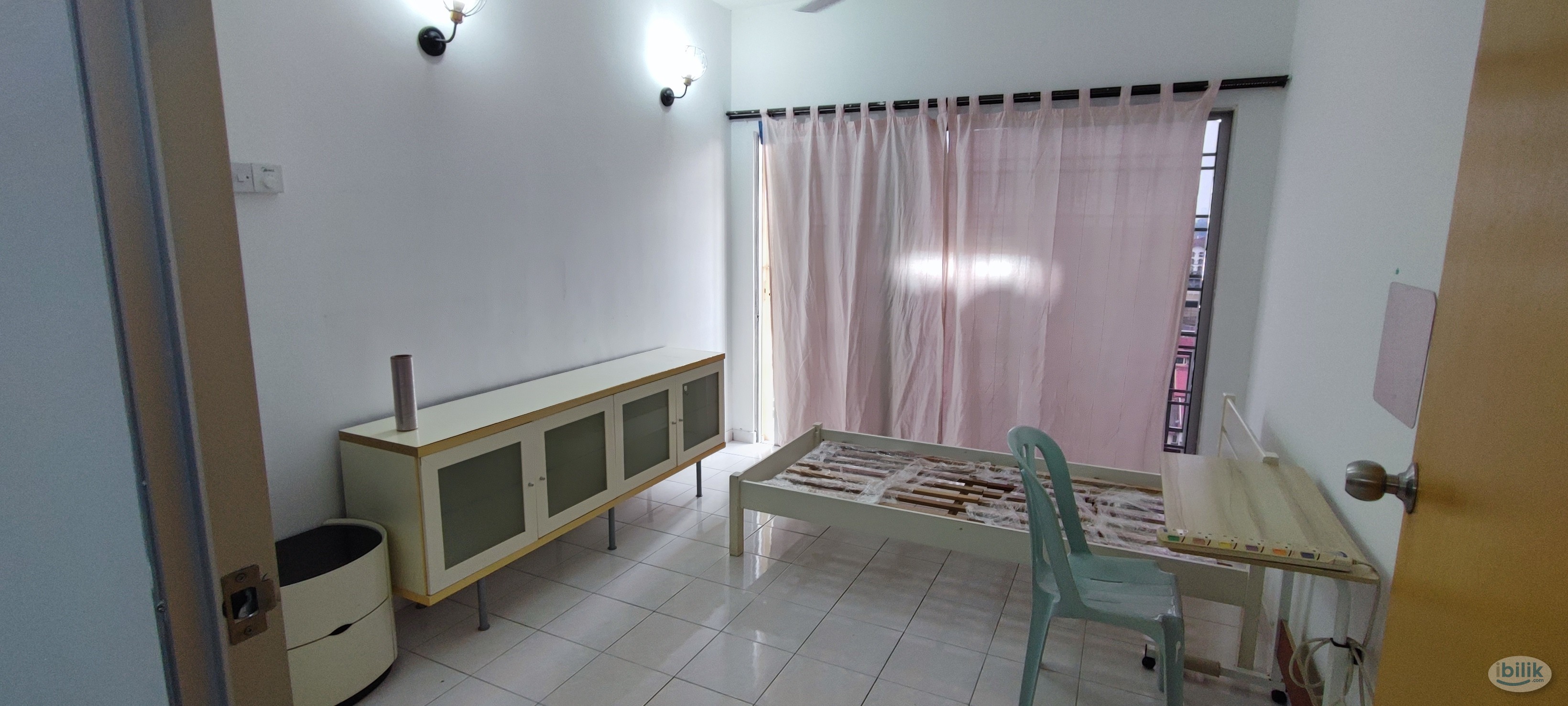 Puchong Jaya medium room - Image 1