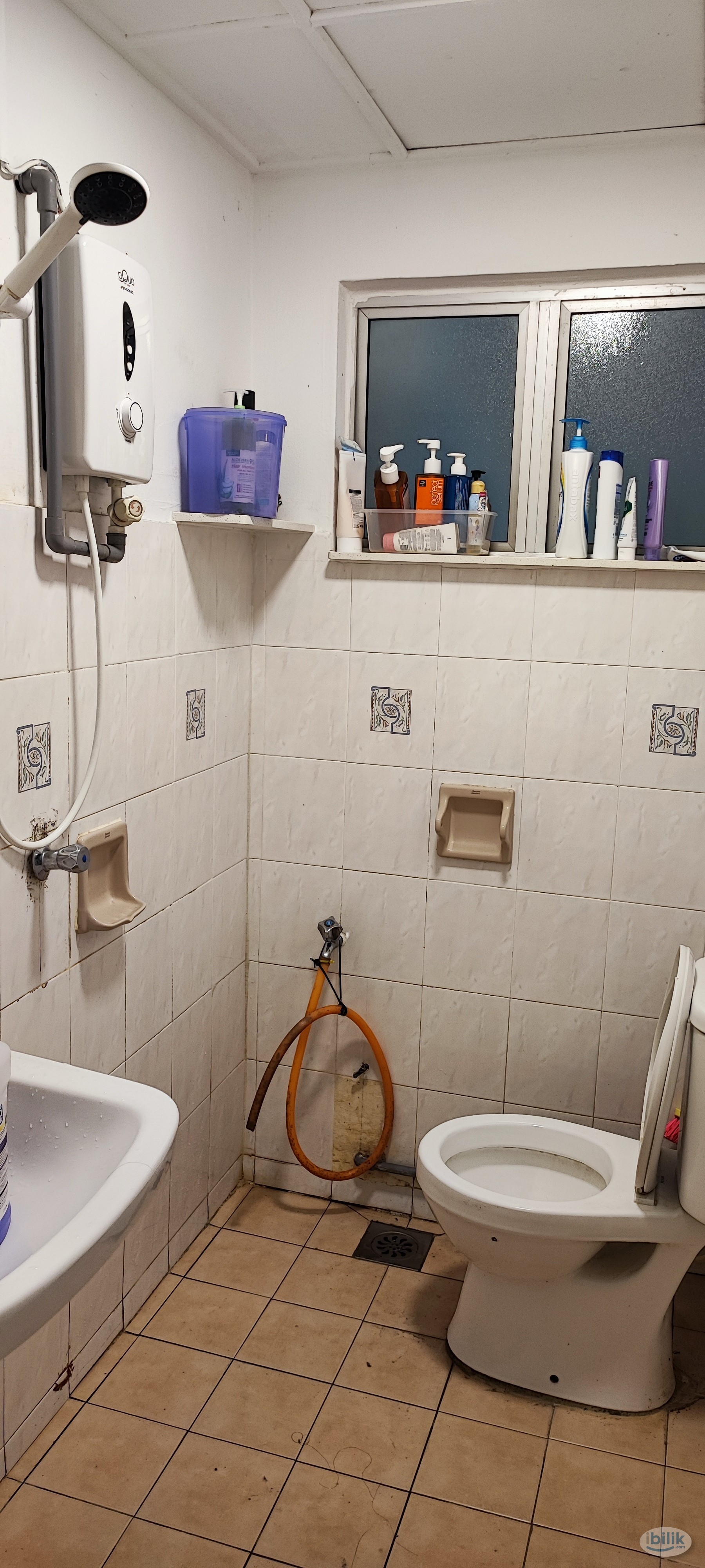 Puchong Jaya medium room - Image 2