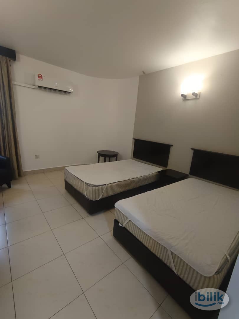 🔥💯MASTER BEDROOM💯PRIVATE BATHROOM🔥💯 5 MIN WALK TO CIQ🔥💯GROCERY SHOP AND RESTAURANT NEARBY🔥💯LAUNDRY AREA PROVIDED🔥💯 - Image 2