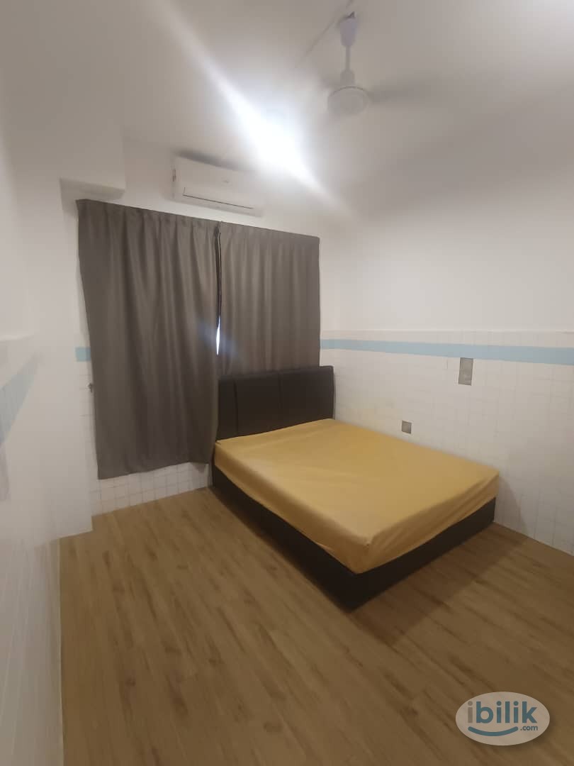 🔥💯SINGLE BEDROOM WITH AIRCOND🔥💯7 MIN WALK TO CIQ🔥💯GROCERY SHOP AND RESTAURANTS NEARBY🔥💯LAUNDRY AREA PROVIDED🔥💯 - Image 2