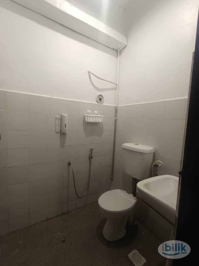 🔥💯MASTER ROOM 🔥💯PRIVATE BATHROOM🔥💯 NEAR KSL MALL,🔥💯 12 MIN TO CIQ, 🔥💯 - Image 2