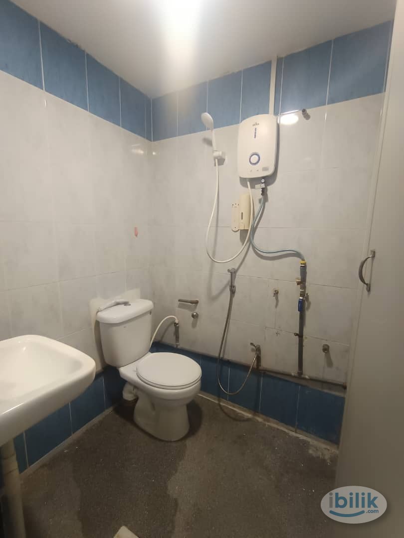 🔥💯MASTER ROOM🔥💯 NEAR KSL MALL,🔥💯 12 MIN TO CIQ, 🔥💯PRIVATE BATHROOM🔥💯 - Image 3