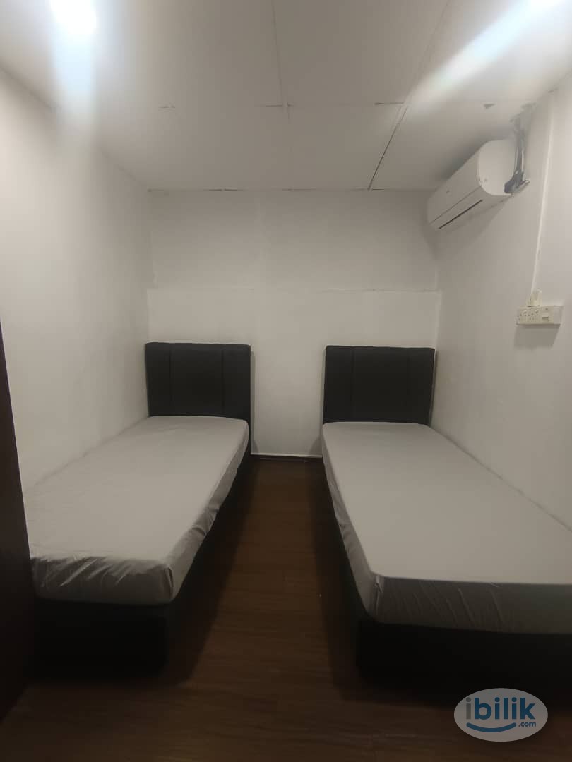 🔥💯MASTER BEDROOM PRIVATE BATHROOM🔥💯NEAR KSL MALL,🔥💯 12 MIN TO CIQ,🔥💯 PRIVATE BATHROOM🔥💯 - Image 3