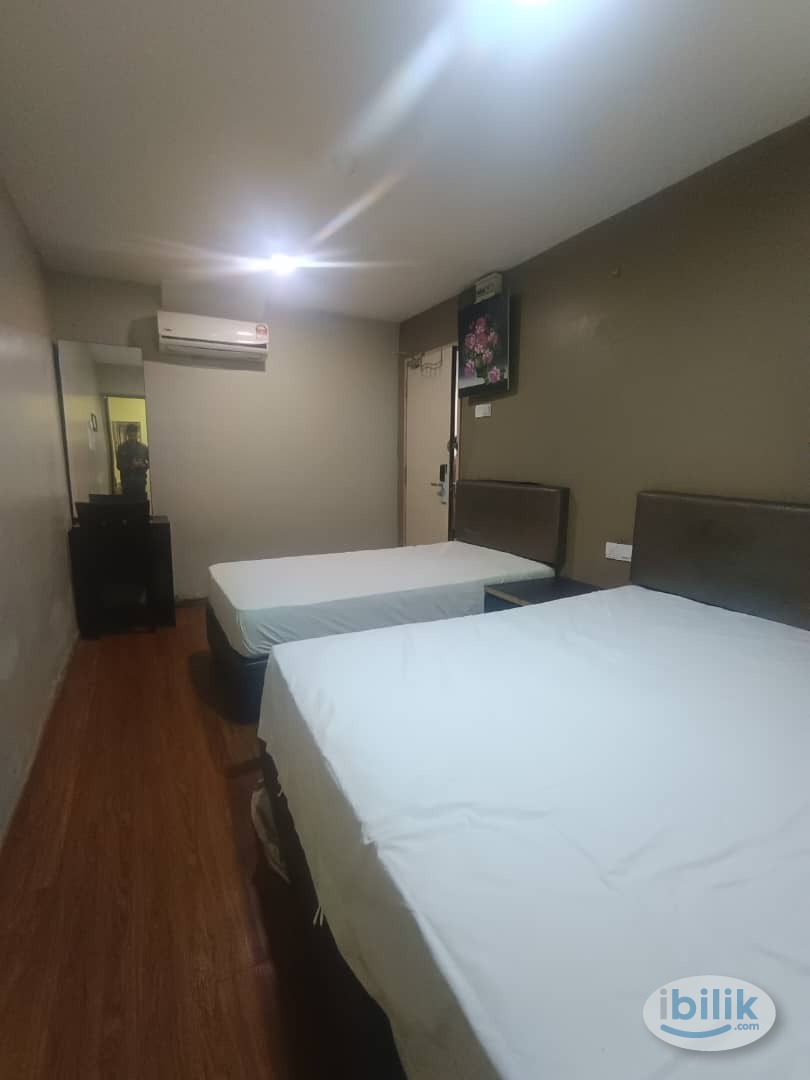 🔥💯MASTER ROOM WITH PRIVATE BATHROOM🔥💯NEAR KIPMALL, 🔥💯10 MIN TO CIQ,🔥💯 BANK AND RESTAURANT NEARBY🔥💯 - Image 1