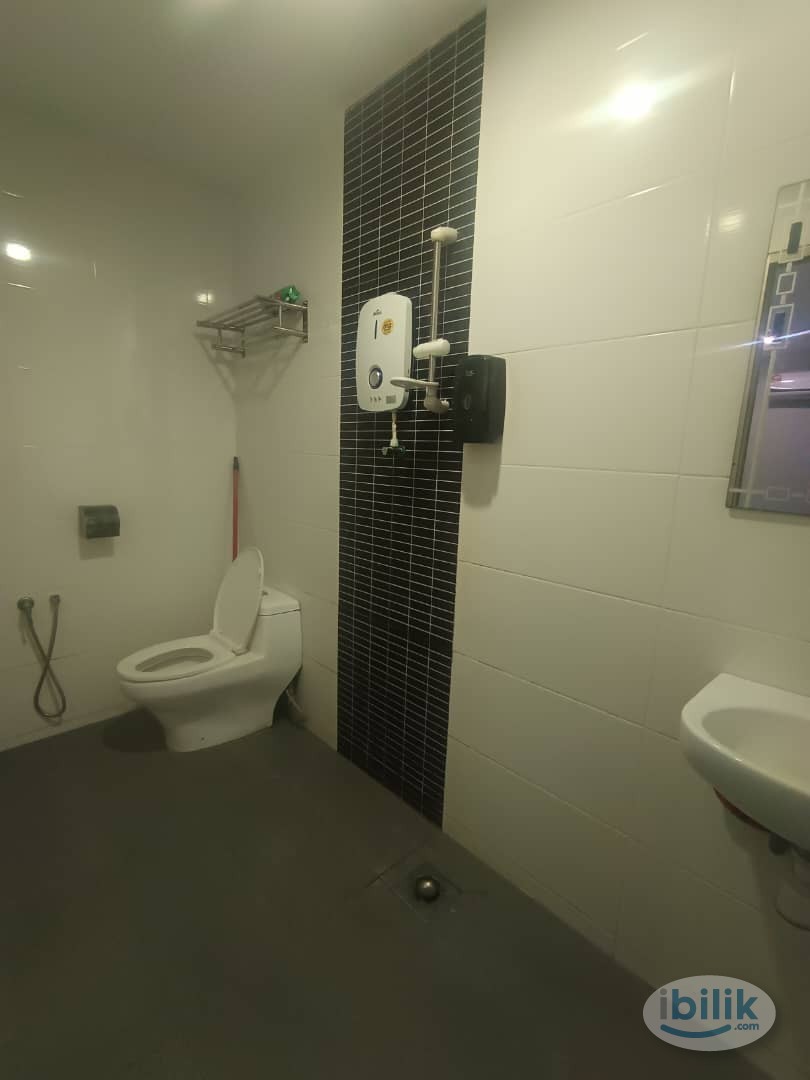 🔥💯MASTER ROOM WITH PRIVATE BATHROOM🔥💯NEAR KIPMALL, 🔥💯10 MIN TO CIQ,🔥💯 BANK AND RESTAURANT NEARBY🔥💯 - Image 2