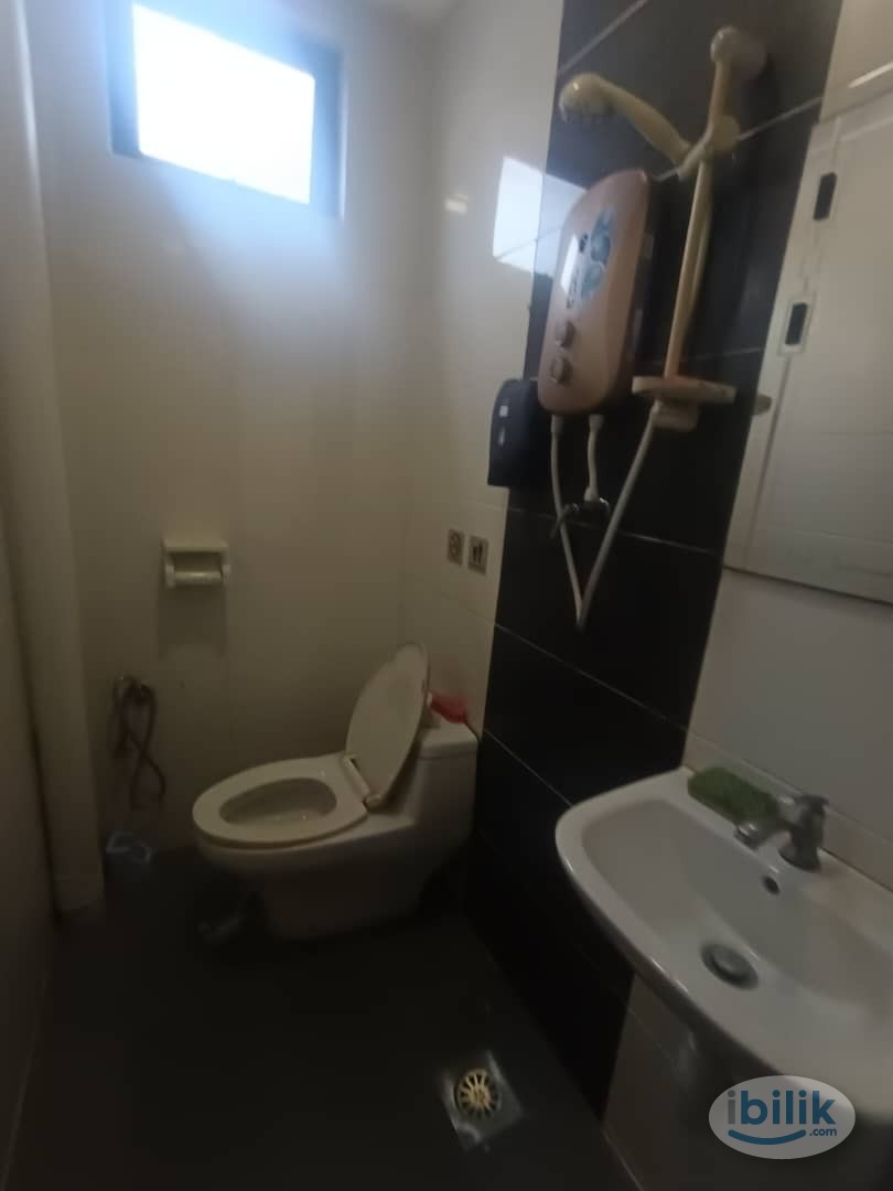 🔥💯MASTER ROOM NEAR KIPMALL, 🔥💯10 MIN TO CIQ,🔥💯 PRIVATE BATHROOM, 🔥💯BANK AND RESTAURANT 🔥💯NEARBY - Image 1