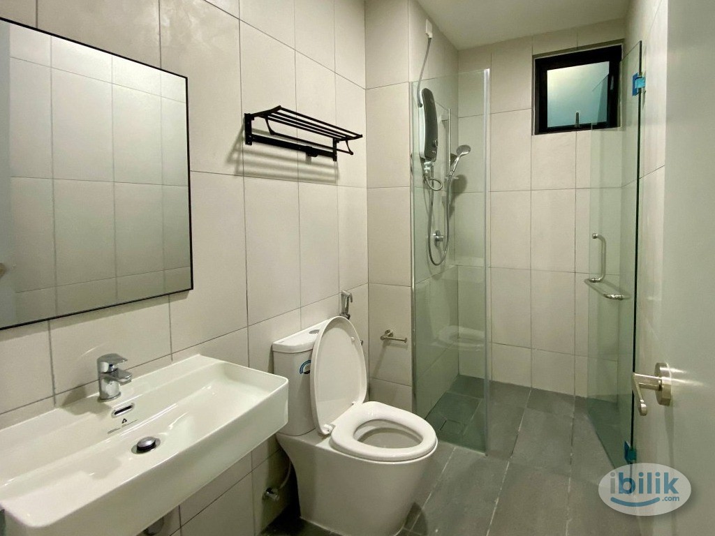 Room for Rent – Ruby Seapark | Near UM & LRT | Student Friendly - Image 2