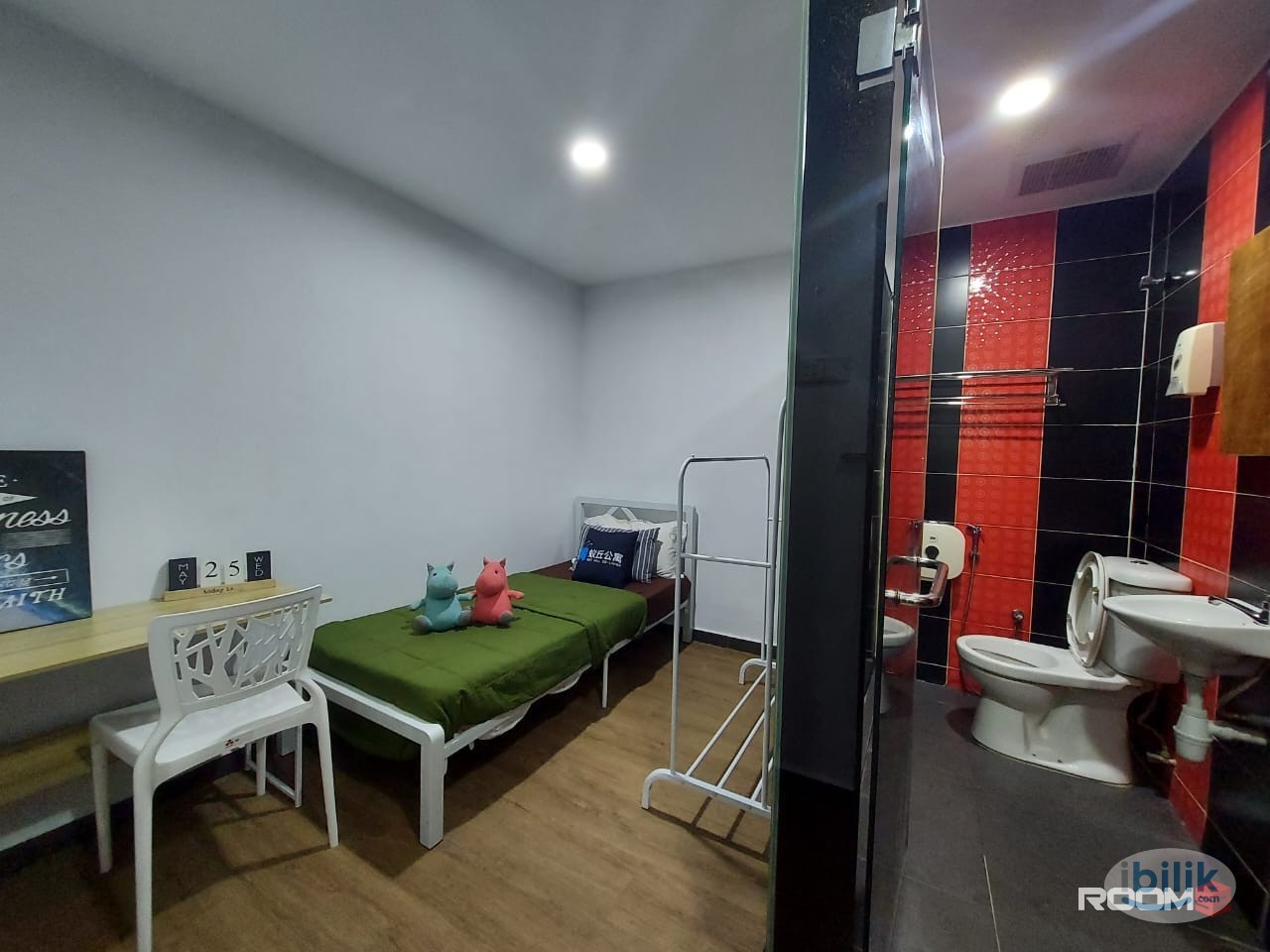 Zero Deposit❗❗❗ 2mins walk to vision college room attach toilet for rent at Kelana Jaya, Petaling Jaya - Image 4