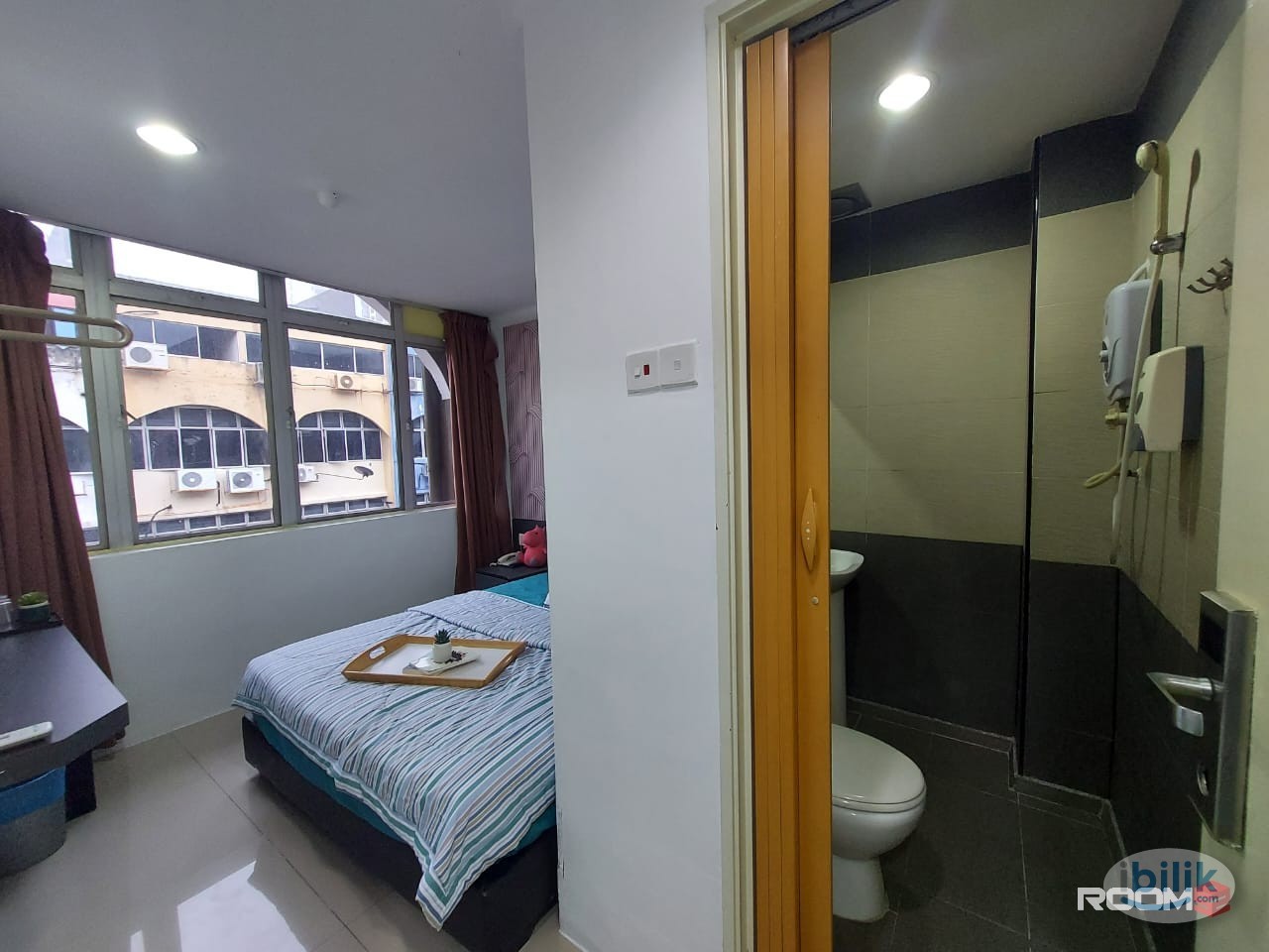 HOT PROMO 🔥 Available Room at SS6 Petaling Jaya near to LRT Kelana Jaya - Image 1