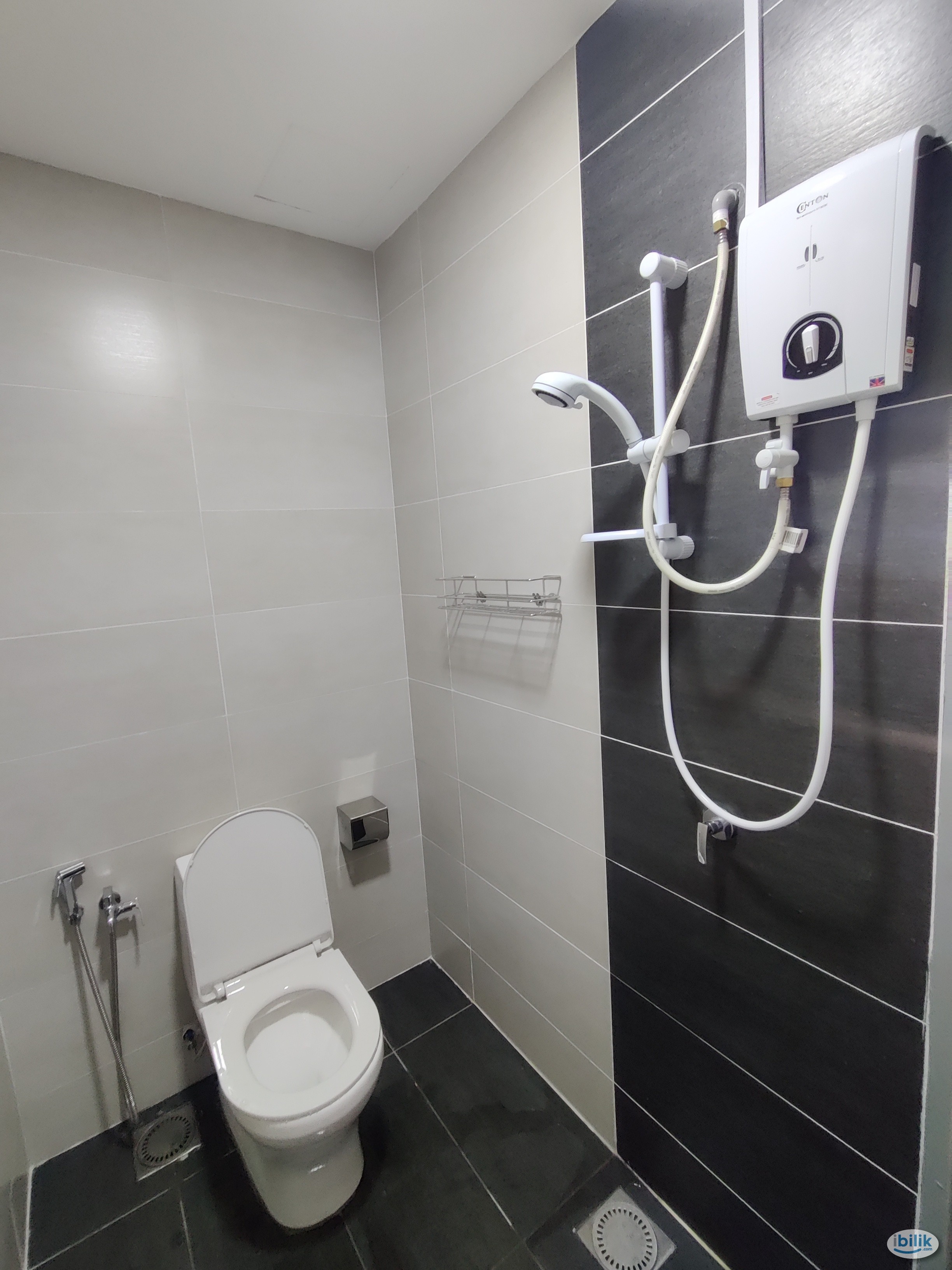 🎀Single Room – Practical & Affordable in Pinnacle, Sri Petaling  - Image 4