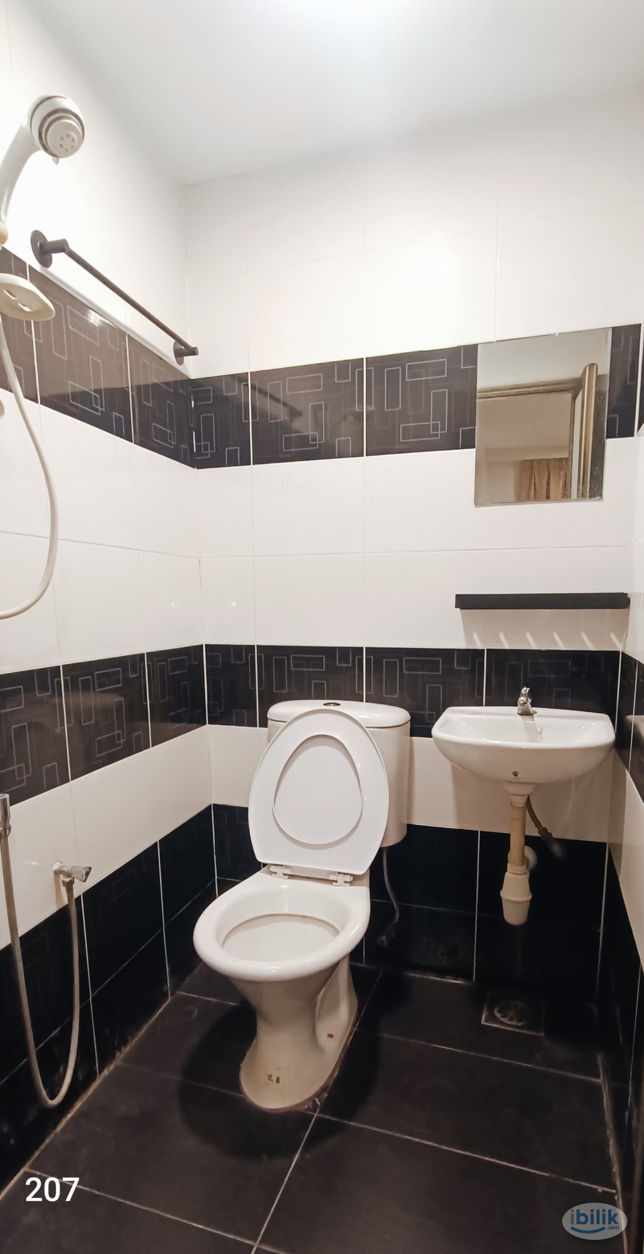 🟦🟨Co-Living Concept, Room Attach Private Bathroom🟨🟦 - Image 3