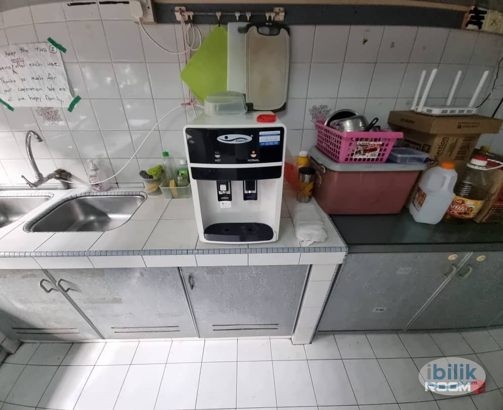 🏠 **Medium Room @ SeaPark near Market Area** 🛒 📍 Petaling Jaya, Selangor - Image 2