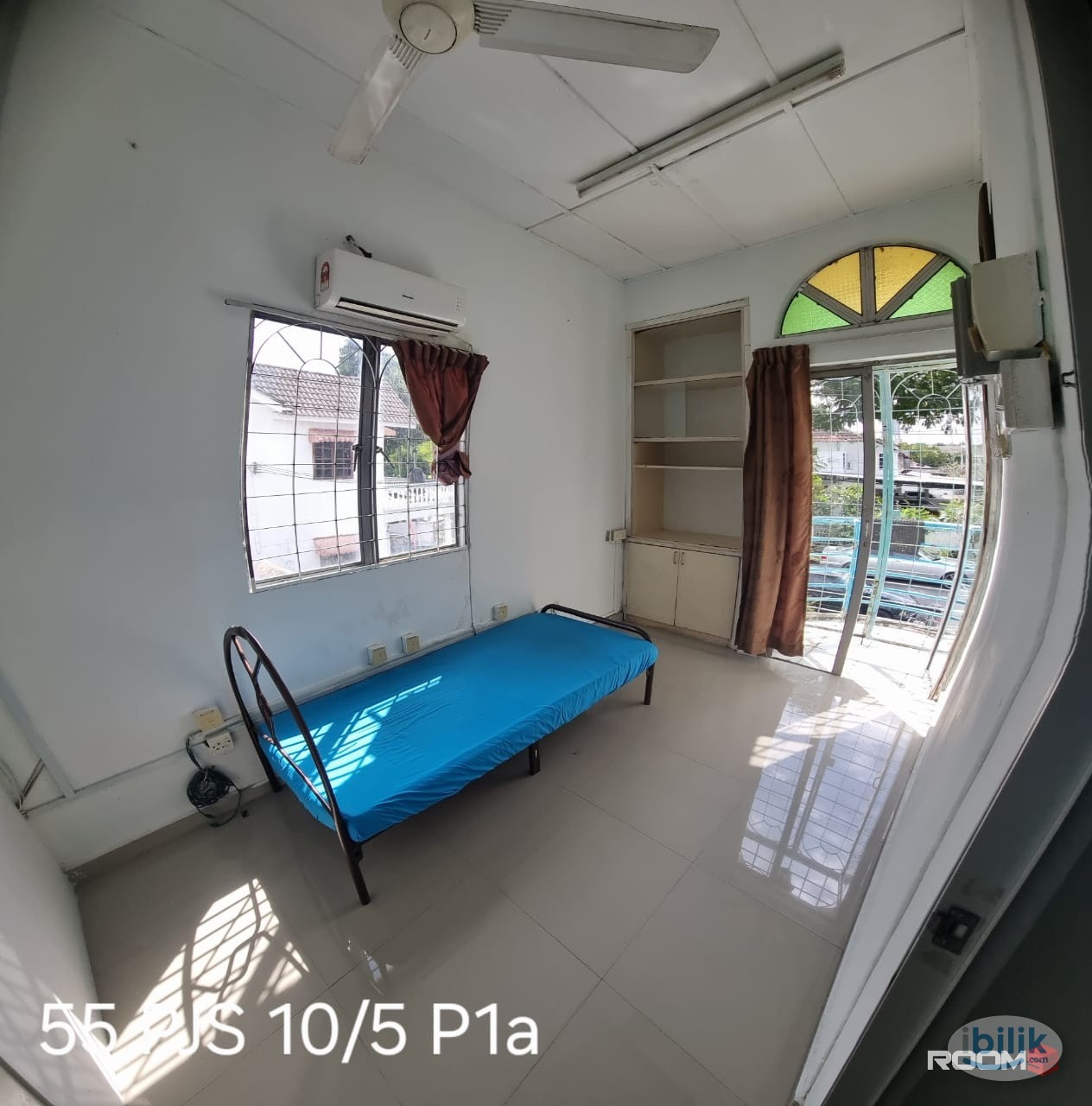 🛏 **Single Room @ PJS 10 near Sunway Pyramid** 🏙️ 📍 Subang Indah, Bandar Sunway, Petaling Jaya, Selangor - Image 1