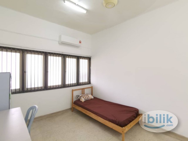 🏠 **Room Rental @ Section 14** 🏙️ 📍 Petaling Jaya, Selangor - Image 1