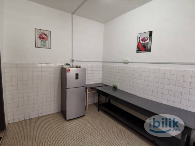 🏠 **Room Rental @ Section 14** 🏙️ 📍 Petaling Jaya, Selangor - Image 2