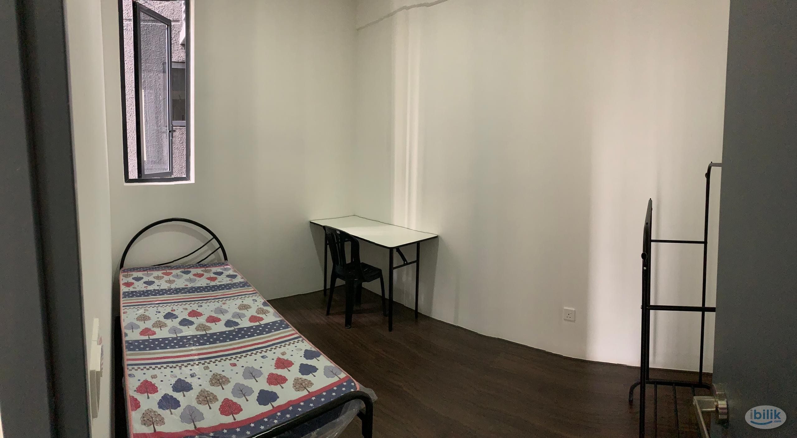Altris Residence@The Quartz - Medium Room - Image 2