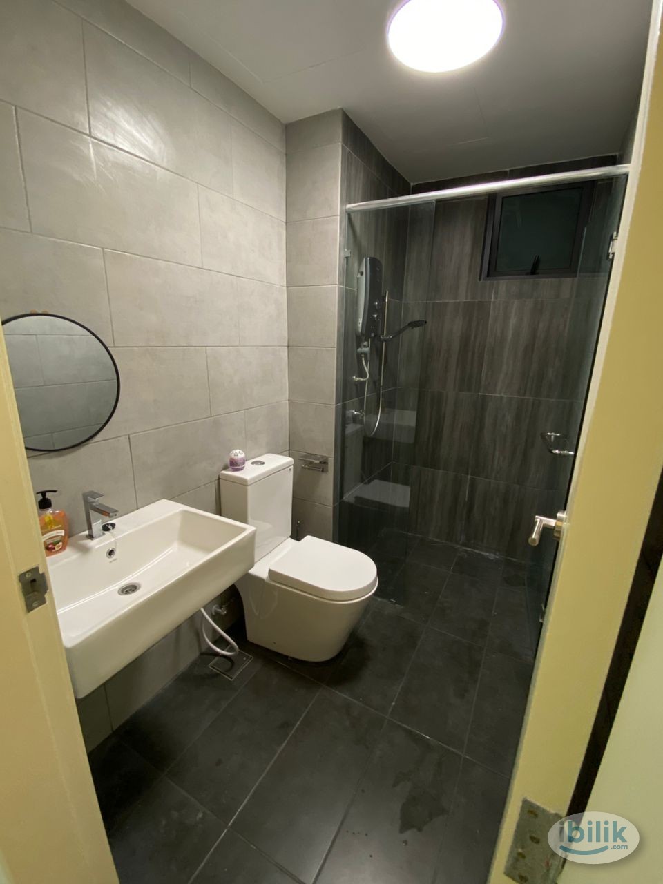 Meta Residence Putra Permai#DirectOwner#Privateroom#NearMRT#BilikSewa - Image 1