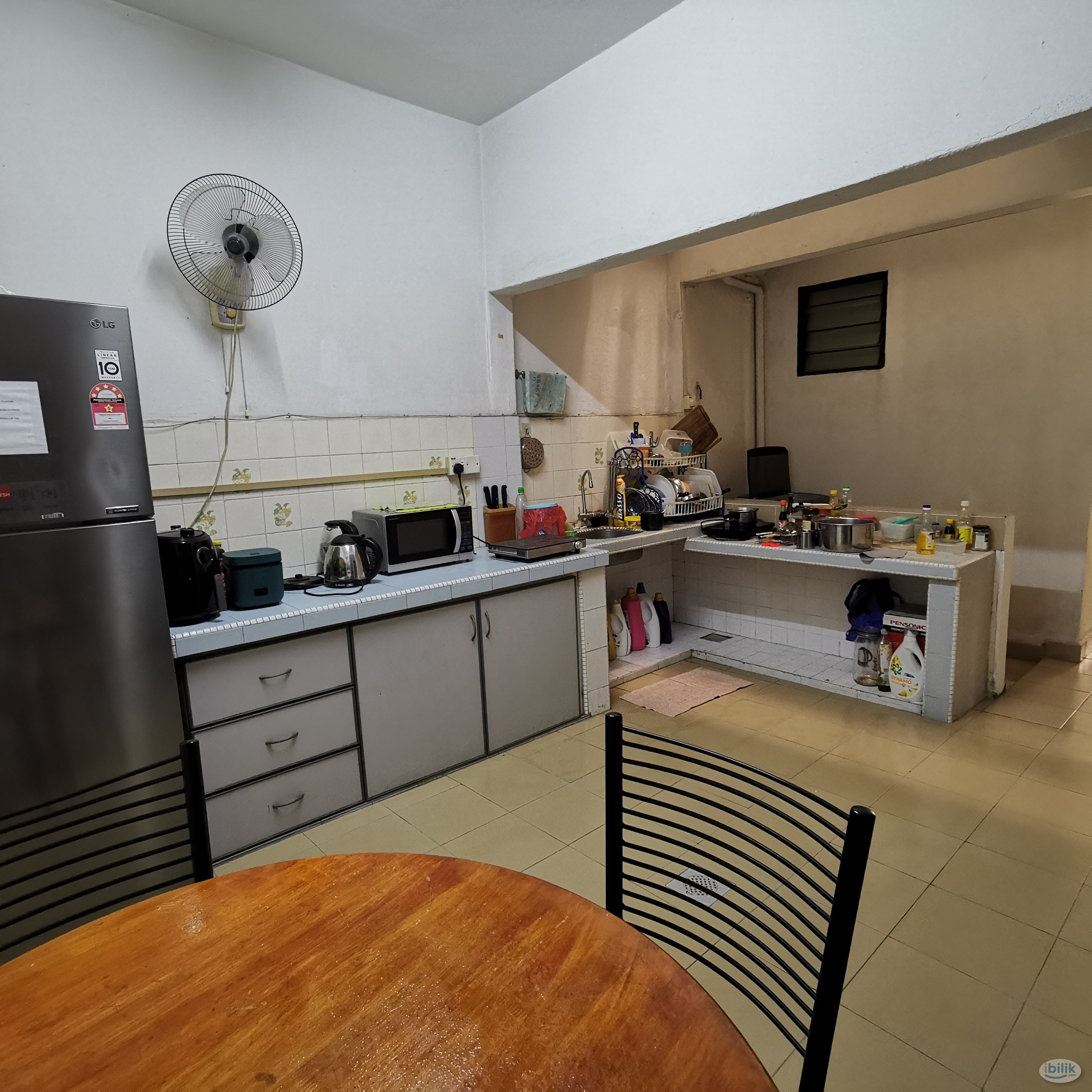 USJ2 house quiet, next to playground – self attached bath, furnished room posted by owner - Image 4