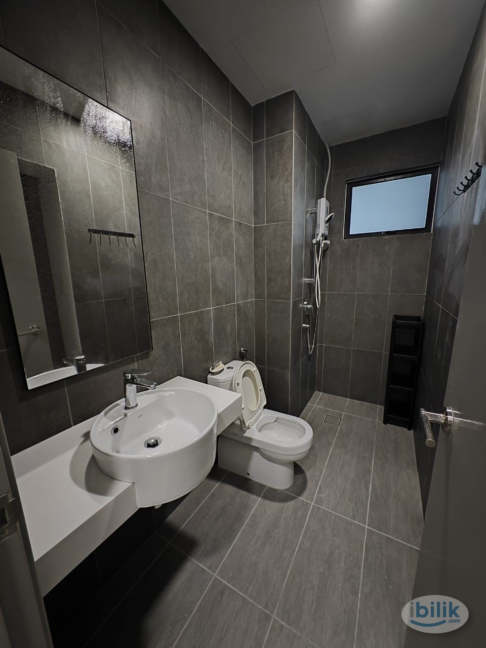 Middle Room at Astoria, Ampang Hilir - Image 4