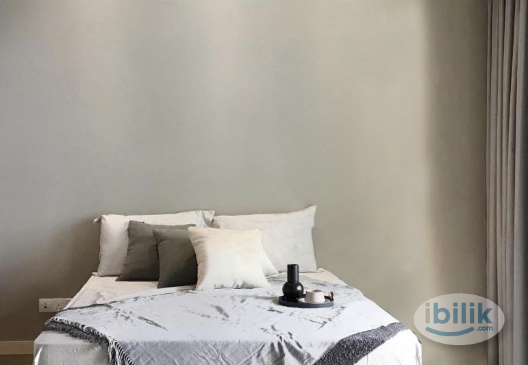 Female Room 5mins walk to MRT - Image 1