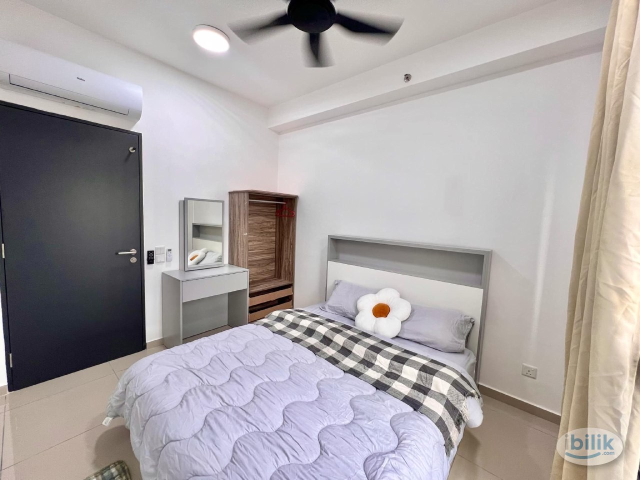 🔒BILIK SEWA MEDIUM ROOM, FEMALE UNIT 🔒 - Image 1