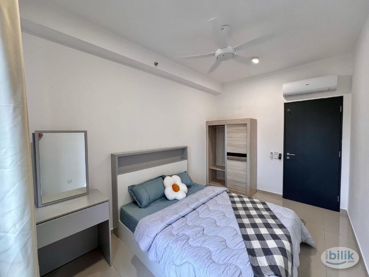 🔒BILIK SEWA MEDIUM ROOM, FEMALE UNIT 🔒 - Image 3