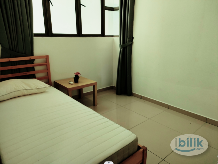 FEMALE UNIT 👩! COZY SINGLE ROOM NON SHARING BATHROOM for Rent🛁! FREE WIFI and MONTLY CLEANING !!! - Image 1