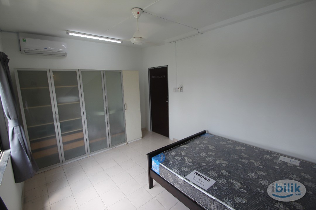Middle Room at Sri Putramas I, Dutamas``` - Image 4