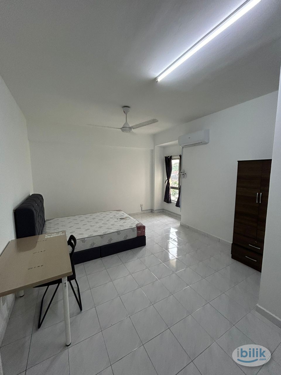😍 5 mins walk to LRT 😍 Inclusive all Utilities 😍Free Wifi 😍Free Cleaning 😍Fully furnished Medium Room at Menara Jaya - Image 2