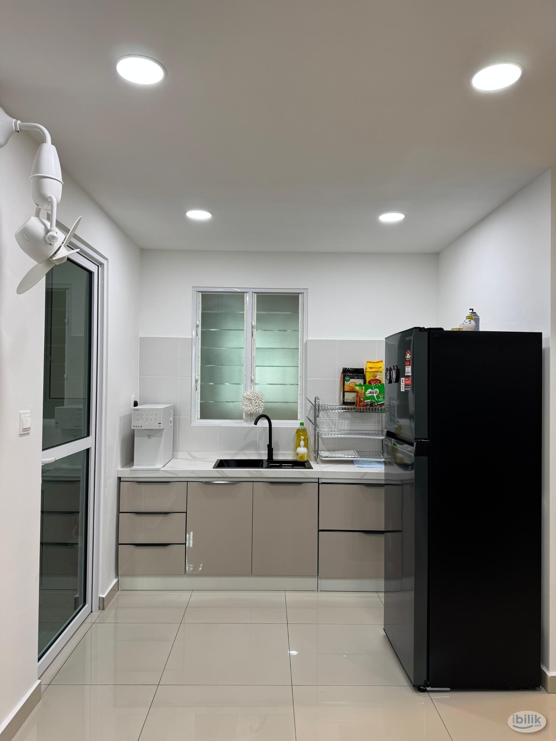 Single Room at Havana Beach Residences, Bayan Lepas - Image 3