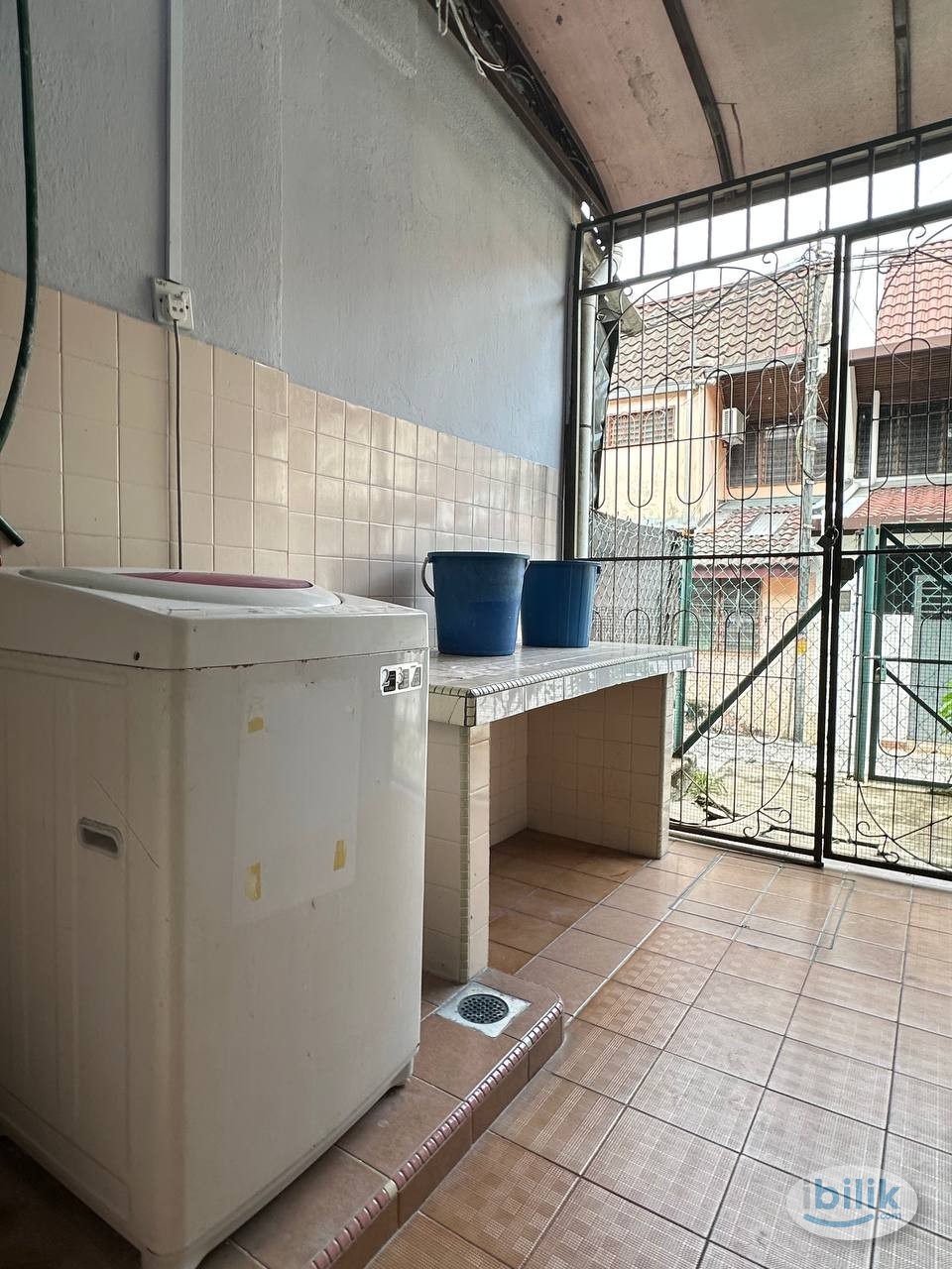 [ 100m to LRT | RM1 For 1st Month Rental | Promo ] ❤️‍🔥 Landed House Middle Room at Subang ‼️ - Image 5