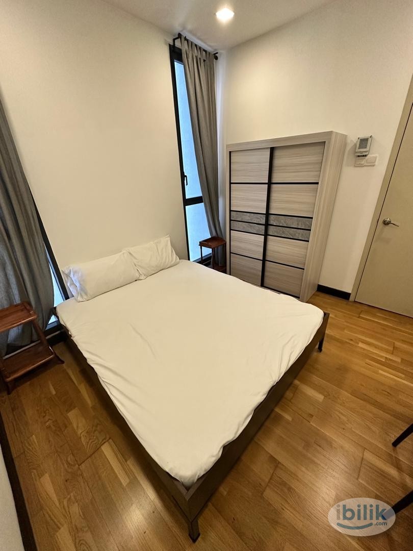 Middle Room at KL Gateway, Bangsar South - Image 3