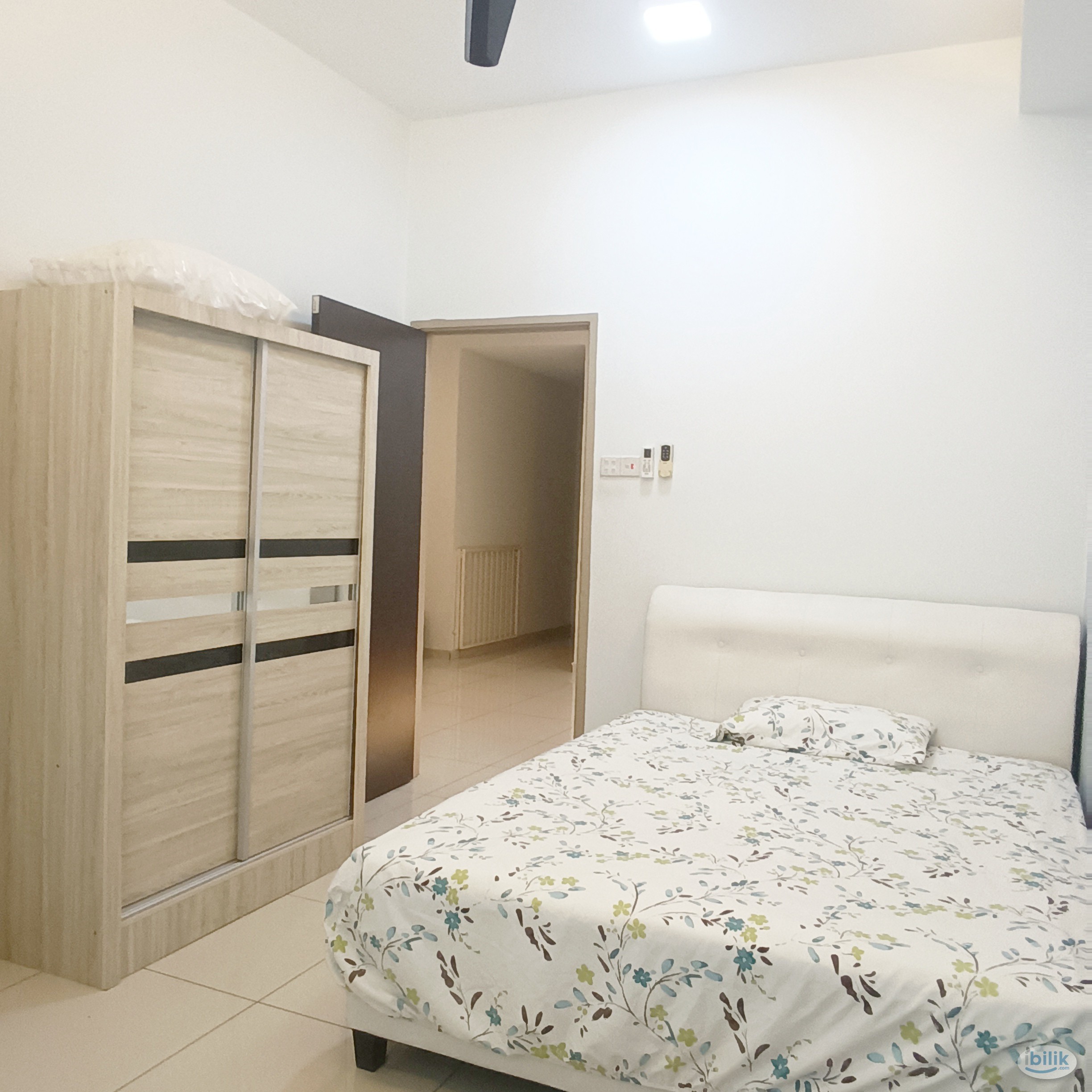 Landed Property, Middle Room at Bayan Lepas Penang - Image 1