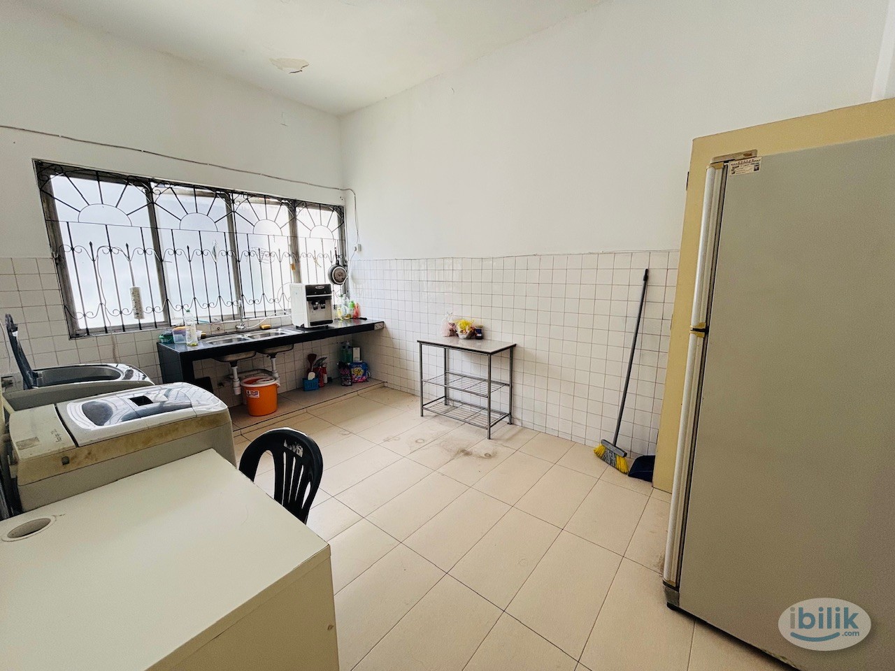 Master Bedroom For Rent At Damansara Utama, Uptown - Image 4