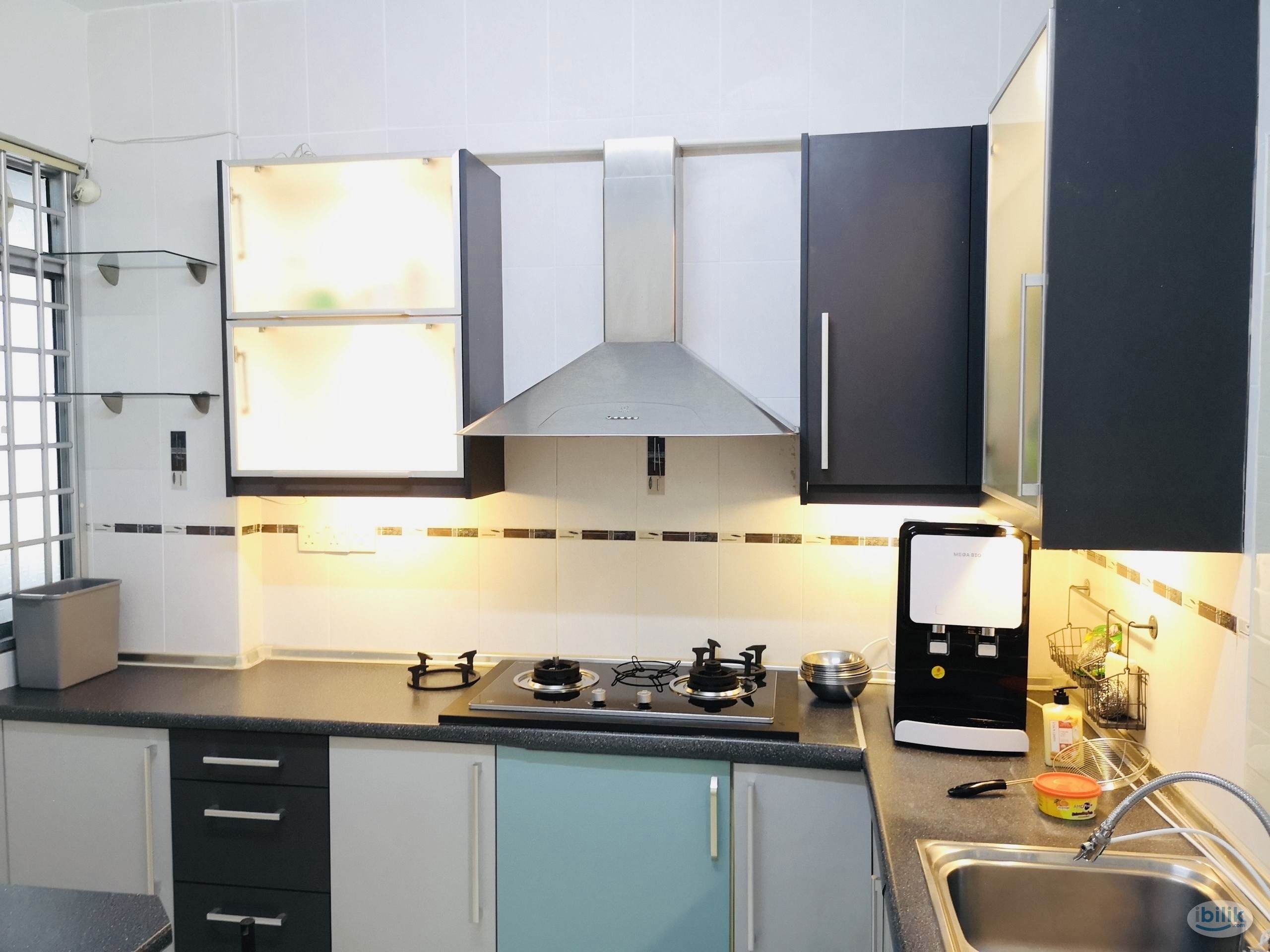 Single Room Fully Furnished at Putra Place, Bayan Indah - Image 3