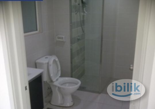 Middle Room at Menara U, Shah Alam - Image 2