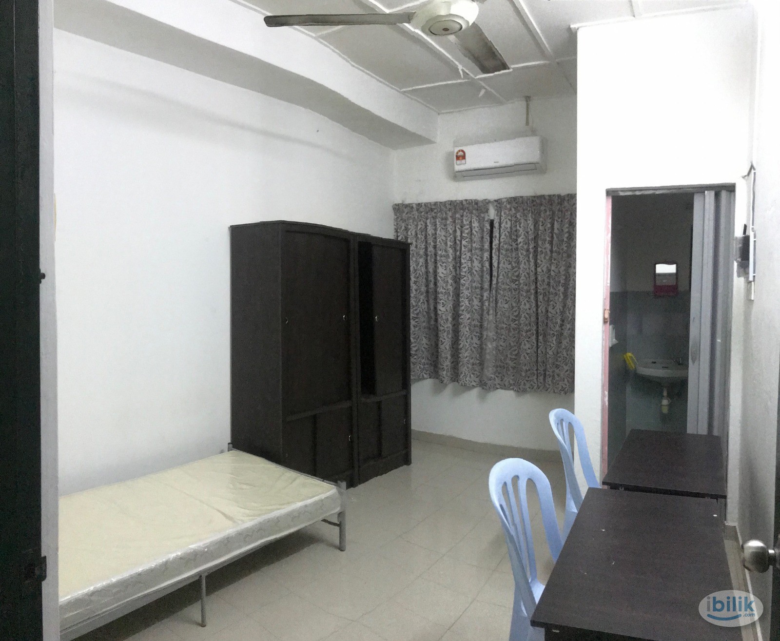 MASTER ROOM - Image 1