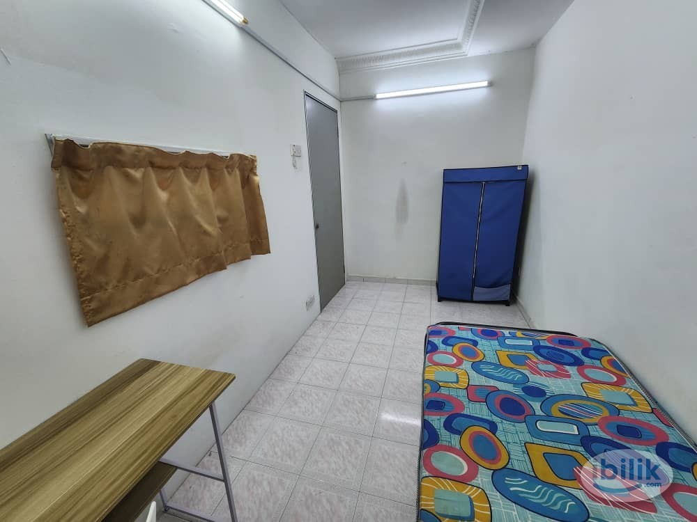 Low Rental At Taman Sea🥶Single Room Fully Furnished🏠🍀Free Utilities & Zero Depo😮‼️Immedietly Move In Accept Intern💕Cover - Image 2