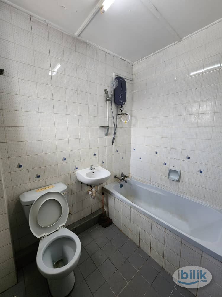 Low Rental At Taman Sea🥶Single Room Fully Furnished🏠🍀Free Utilities & Zero Depo😮‼️Immedietly Move In Accept Intern💕Cover - Image 3