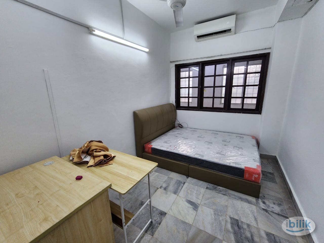 Low Rental & Zero Deposit😊🔥Middle Room Near SMK Bandar Puchong Jaya😮‼️LRT IOI Mall Puchong 5 min Only🚄Free Utilities & M - Image 1