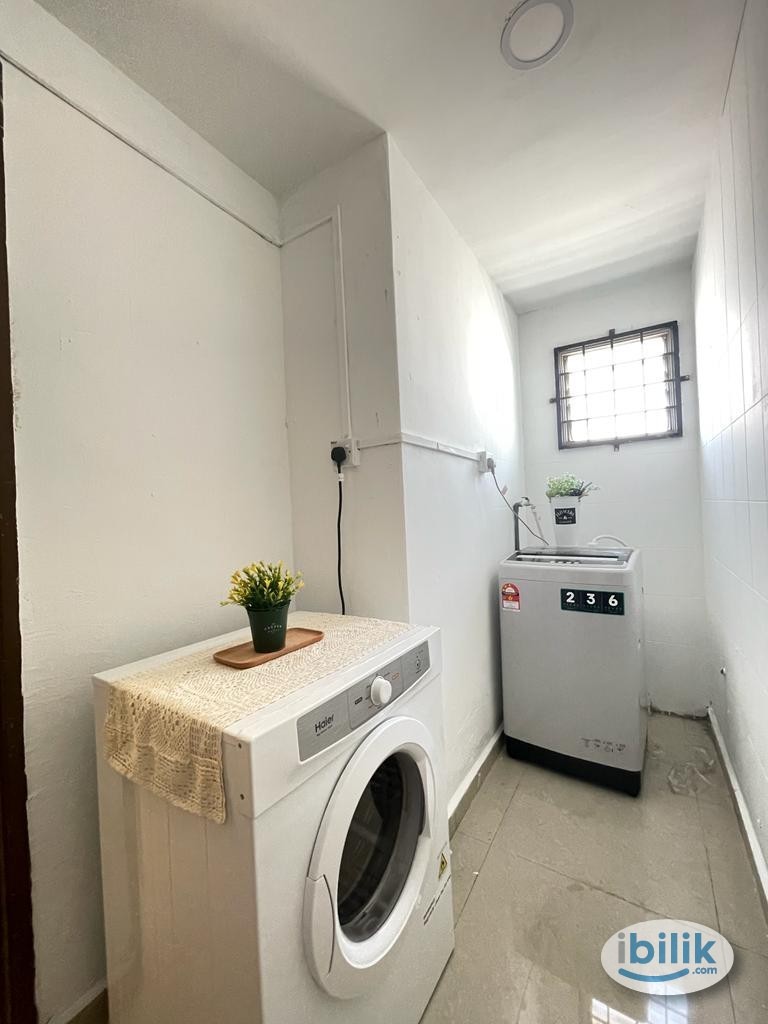 Middle Room at Rest & Go hotel Klang - Image 3