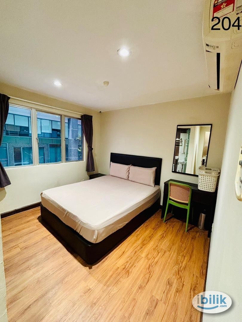 Middle Room at Hot Balloon Hotel - Image 1