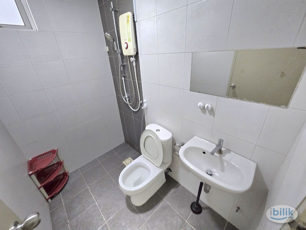 ✅Block C Private bath私人浴室 ‼️Near LRT Ara Damansara fully furnsihed ready move in 1st week of july!!!! - Image 5