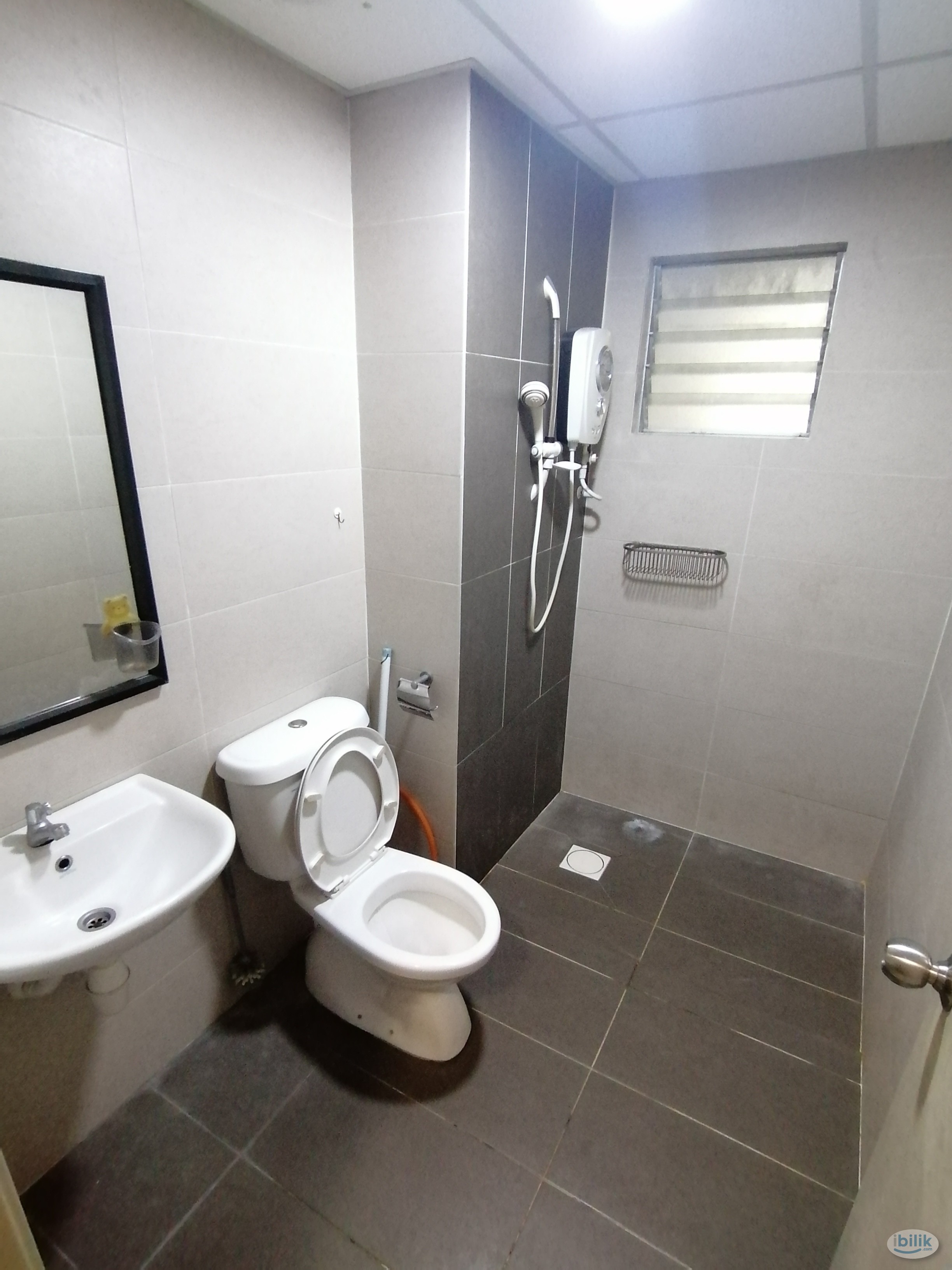 🏫==Include Utility ==Master Bedroom for Rent at Bukit Jalil ❗️❗️Newly Renovated Fully Furnished❗️❗️  包水电 WIFI ❗️ GRAB IT - Image 3