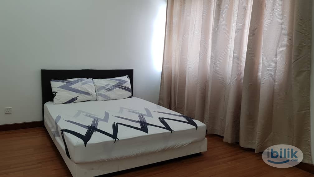 Middle Room for UITM Student - Image 5