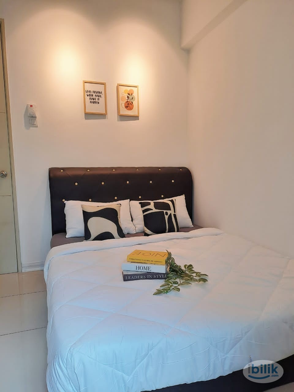 🏫==5min Walk to LRT==Medium Bedroom for Rent at Bukit Jalil ❗️Newly Renovated Fully Furnished❗️❗️  包水电 WIFI ❗️ - Image 2